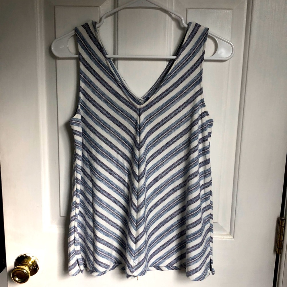 Gap top